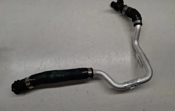 BMW 5 F10 F11 Engine coolant pipe/hose 7827842 11537827842