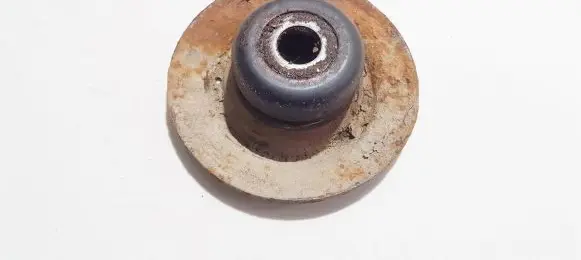 Skoda Octavia Mk1 (1U) Coil spring mount
