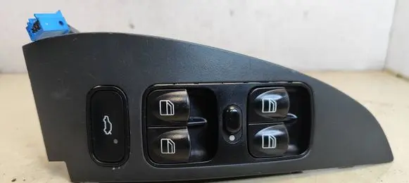 Mercedes-Benz C W204 Electric window control switch A2038200110 A203727
