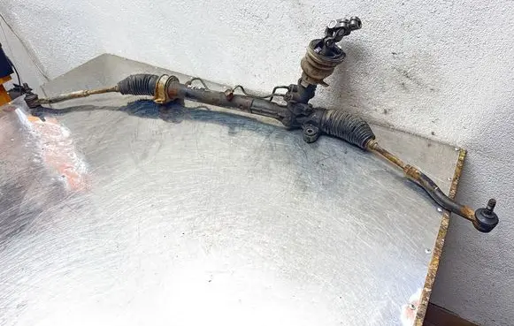 Toyota Yaris Steering rack 07186200