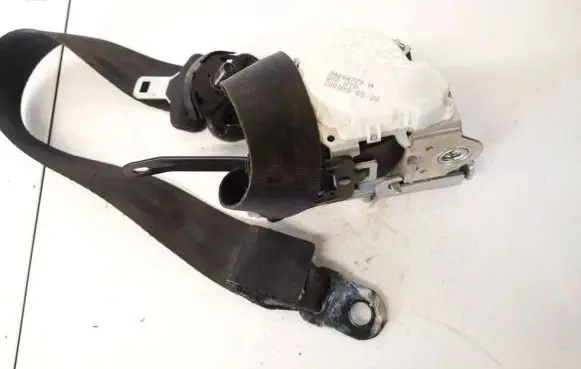 Ford Fiesta Front seatbelt 8b51a61295ce 8b51-a61295-ce