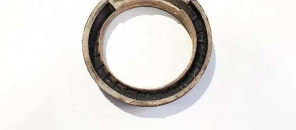 Volvo S80 Front coil spring rubber mount 9157503
