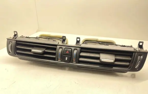 BMW X5 F15 Dash center air vent grill 925264810 0859210 1786
