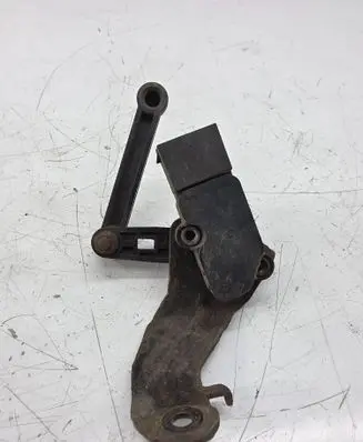 BMW X5 F15 Air suspension front height level sensor 6870200