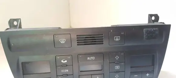 Audi A6 S6 C5 4B Climate control unit 4B0820043AG D650000