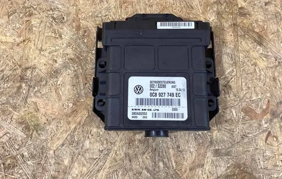 Porsche Cayenne (9Y0 9Y3) SAM control unit 95861812105 0c8927749ec