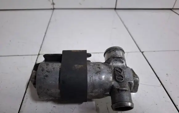 BMW 3 E46 Idle control valve (regulator) 1744713 0280140545