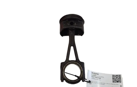 Opel Astra H Piston with connecting rod