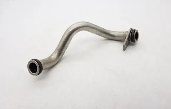 Volkswagen Jetta VI Coolant pipe/hose 04E145735C