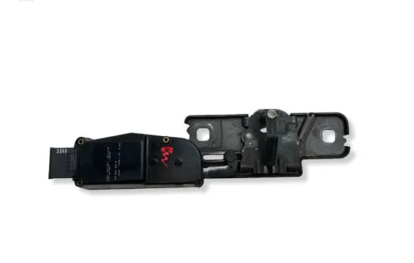 Audi A6 S6 C6 4F Tailgate/trunk/boot lift motor 4F9827383B