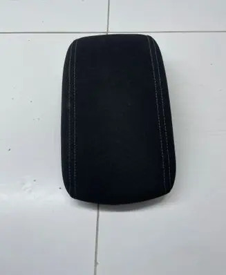 Peugeot 308 Armrest 1799672XZD
