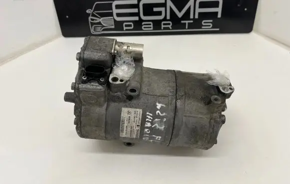 Mercedes-Benz E W212 Air conditioning (A/C) compressor (pump) A0038301660 00034609368 SHS33L4156