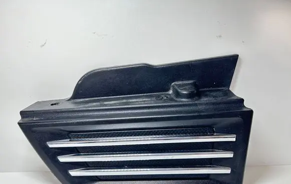 Dodge Nitro Fender grill 55157165A