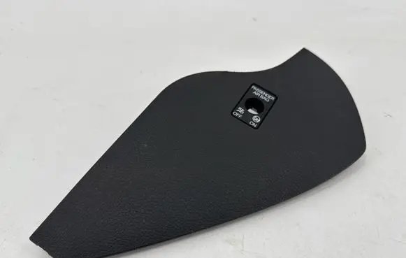 Dashboard side end trim