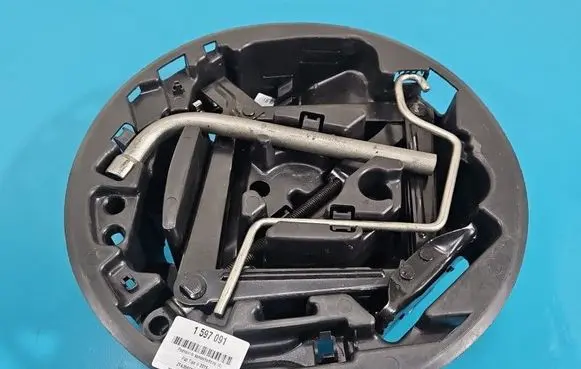 Fiat Tipo Lift Jack 04766498AA IMPRK1597091