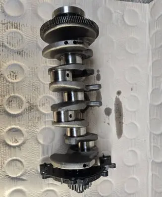Audi A4 S4 B9 Crankshaft 04LC