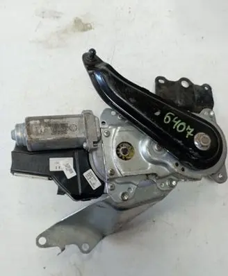Toyota Sienna XL30 III Tailgate hydraulic pump motor 42710710040