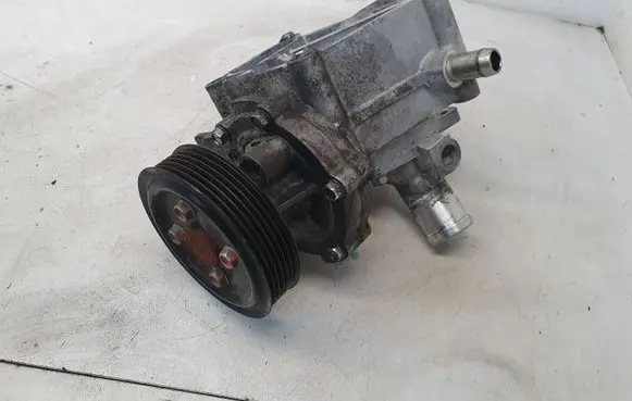 Volkswagen Transporter - Caravelle T6 Power steering pump 06T19A