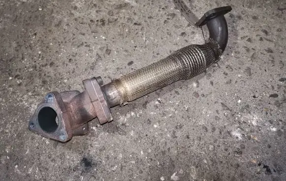 Audi A6 S6 C6 4F Exhaust manifold