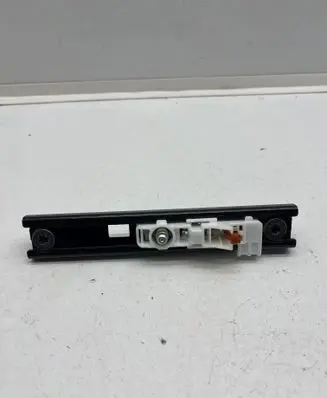 Renault Clio V Seat belt adjustment rail 878249105R 061222