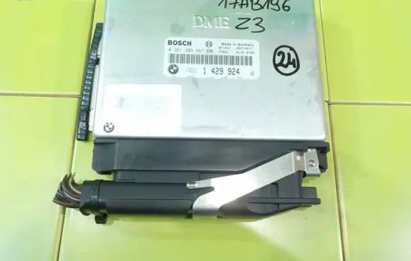 BMW Z3 E36 Engine control unit/module 1429924