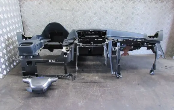 Ford C-MAX II Dashboard 