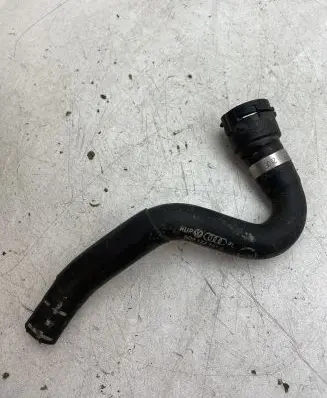 Volkswagen PASSAT B8 Engine coolant pipe/hose 5Q0122101S