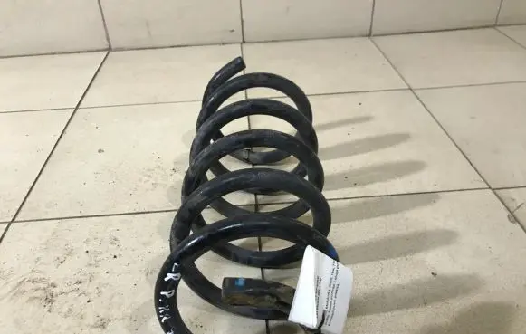 Opel Vivaro Front coil spring