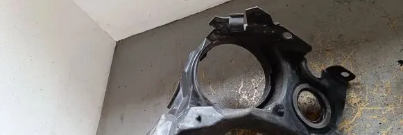 BMW 7 E38 Other engine bay part 227372
