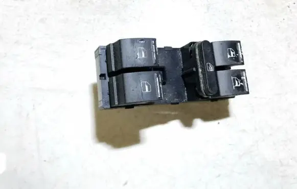 Volkswagen PASSAT B6 Electric window control switch 1k4959857