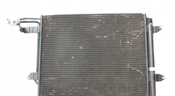Volkswagen Golf V A/C cooling radiator (condenser) 1T0820411C