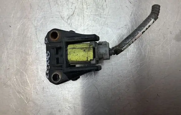 Lexus GS 300 350 430 450H Airbag deployment crash/impact sensor 9098012490 8282130850 AB11130B201