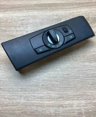 BMW 5 E60 E61 Light switch 6988565