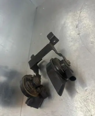 Audi A7 S7 4G Horn signal 4L0951229A