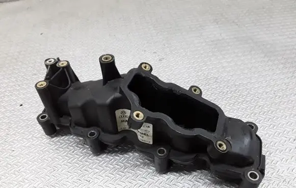 Volkswagen Phaeton Intake manifold 059129712N
