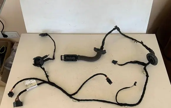 Audi Q5 SQ5 8R Rear door wiring loom 8R0971687AF