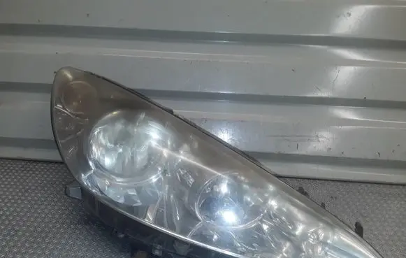 Peugeot 308 Headlight/headlamp 