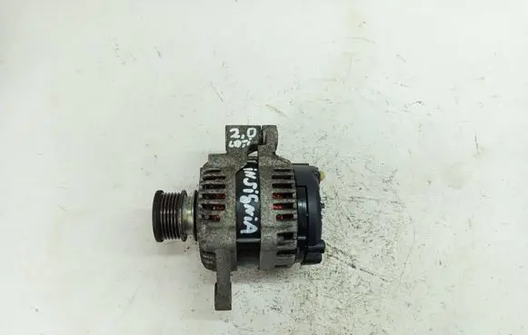 Opel Insignia A Generator/alternator 13502583