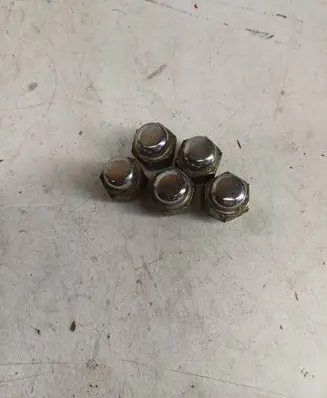 Mazda 5 Nuts/bolts 