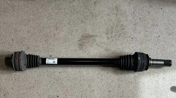 Porsche Cayenne (9Y0 9Y3) Rear driveshaft 4M4501203B
