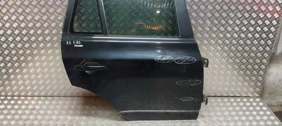BMW X3 E83 Rear door S26378685