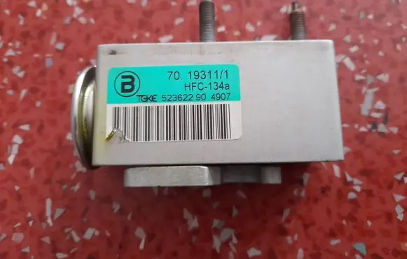 Peugeot 407 Air conditioning (A/C) expansion valve 523622904907