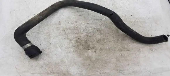 Volkswagen PASSAT B5 Engine coolant pipe/hose NOCODE