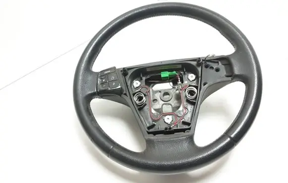 Volvo V50 Steering wheel 8687335 26112004