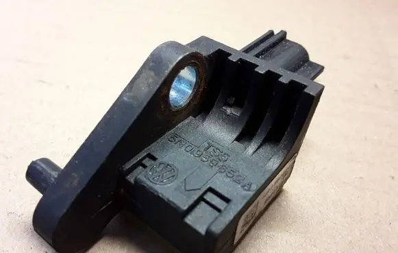 Skoda Superb B6 (3T) Airbag deployment crash/impact sensor 5N0959652A