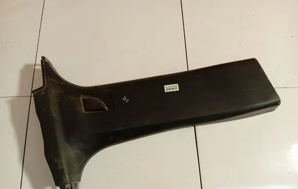 Opel Antara (B) pillar trim (top) 