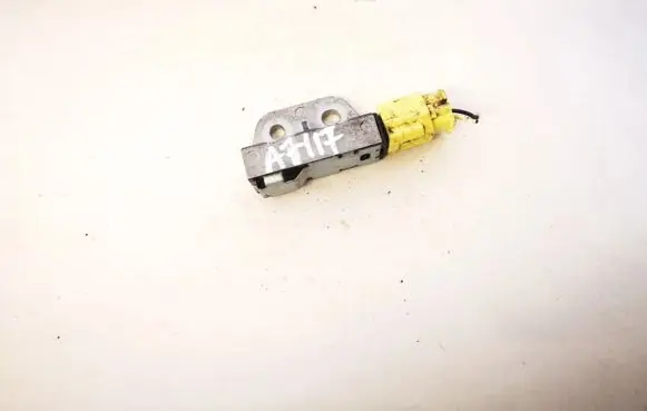 Nissan X-Trail T30 Airbag deployment crash/impact sensor