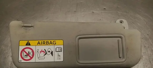 Toyota Prius+ (ZVW40) Sun visor 7431047320B0