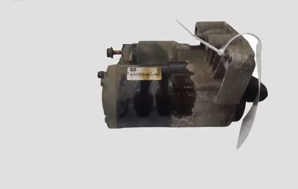 Peugeot 308 Starter motor V755001780