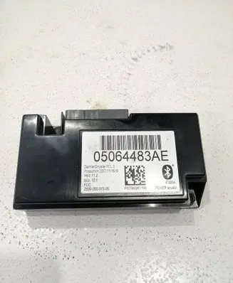 Chrysler Voyager Bluetooth control unit module 05064483AE